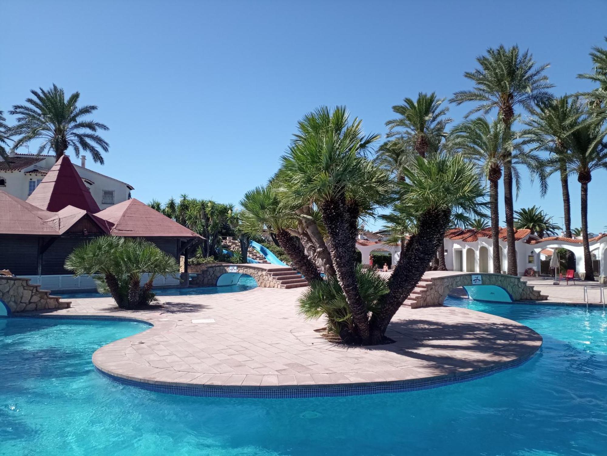 Alojamiento Con Piscina Y Chiringuito Denia Exterior photo